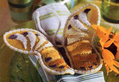 вышивка гладью бабочки